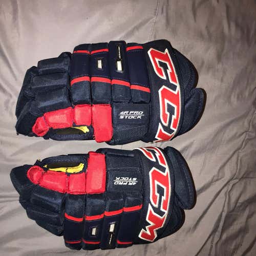CCM 4R Pro Stock Gloves