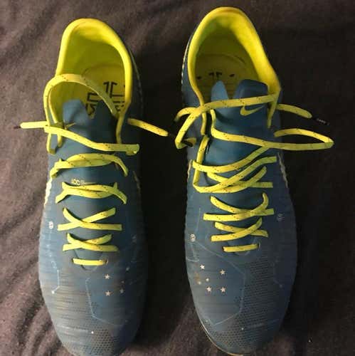 Nike Mercurial Vapor XI - Size 9