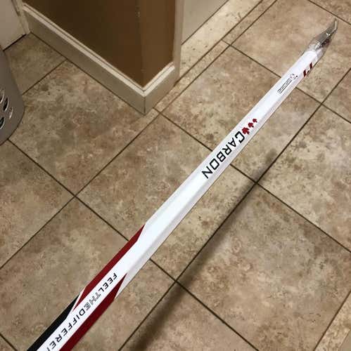 Brand New LE Canada Carbon