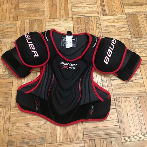 Bauer Vapor x700 Shoulder Pads Senior