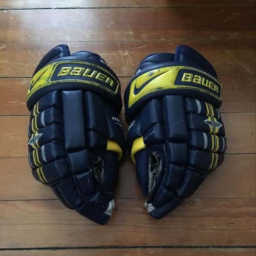 Nike Bauer 4 Roll Gloves