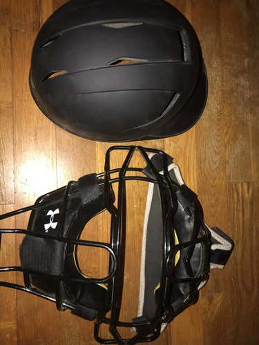 New Under Armour Catcher's Protective Gear Adult