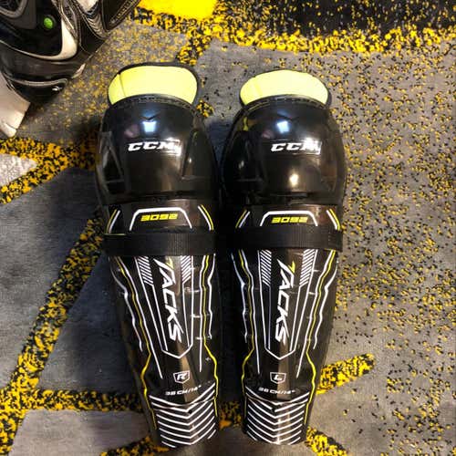 Ccm Tacks 3092 Shin Gaurds