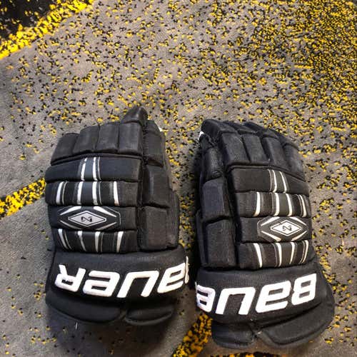Bauer Nexus 800 Used