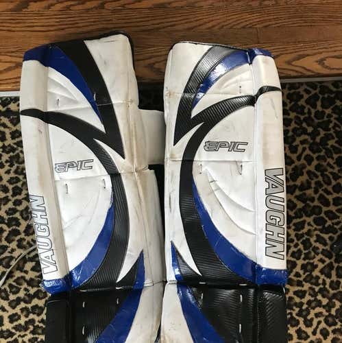 Vaughn 8800 Leg Pads