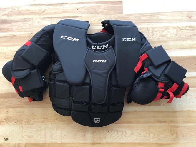 CCM CL500 Goalie Chest Protector Senior
