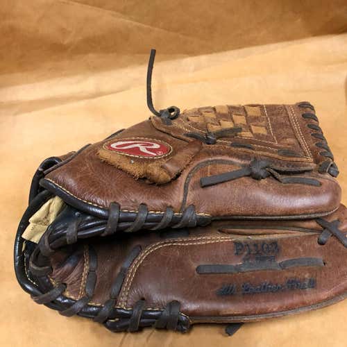 Rawlings P1103 Right Hand Throwing Baseball Glove (11”)