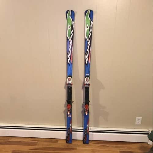 184 Nordica Gs Skis With Bindings