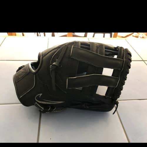 Nike N1 Elite Outfield Glove 12.75 Brand New