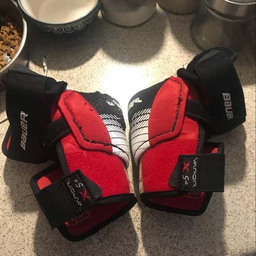 Used Bauer 5.0 Elbow Pads Medium