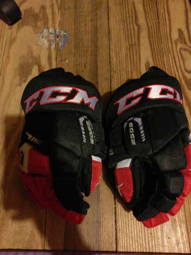 CCM Tacks 6052Gloves Senior Size 13