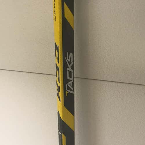 CCM TACKS - P19 - 85 Flex - Grip