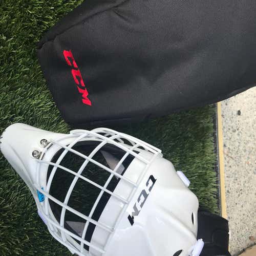 CCM 9000 L SR Goalie Helmet Certified