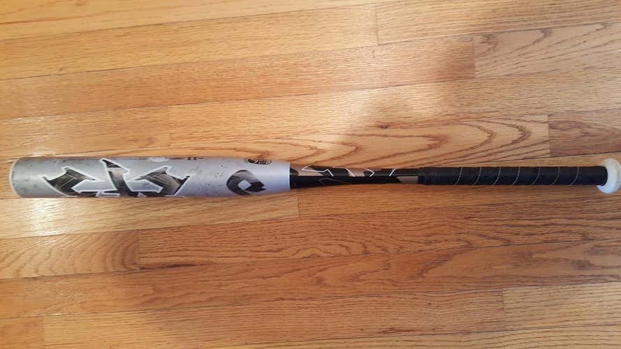 DeMarini CF 5 Bat