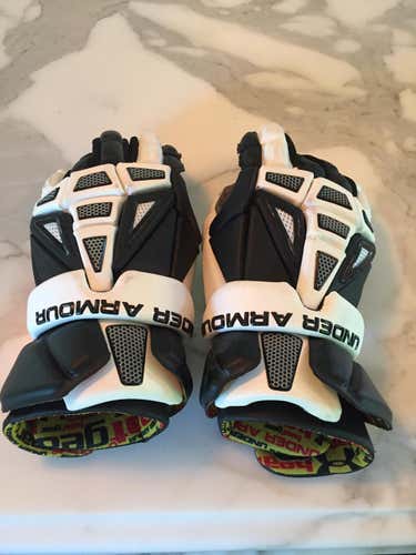 New Under Armour Gloves