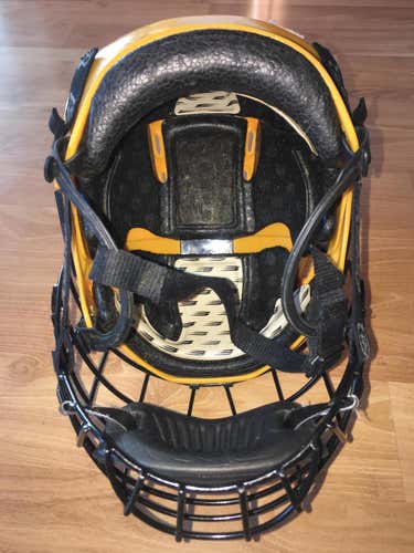 Bauer Helmet With Cage