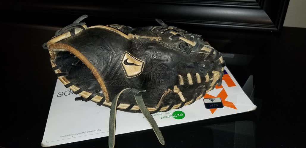 Nike Diamond Pro Elite Catchers glove