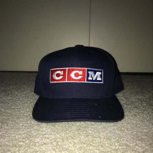 CCM Vantage Snap back Hat