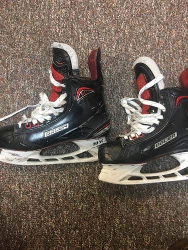 Used Bauer 2017 Bauer 1x Skates Senior Size 9 D half season skated 225.00