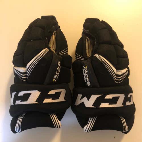 CCM Tacks 7092 14in. Black Gloves