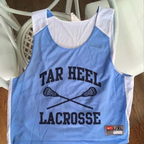 Nike UNC Lacrosse Pinnie
