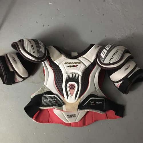 Bauer APX Shoulder Pads