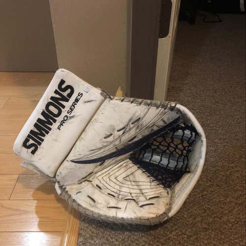Don Simmons 997 Glove And Blocker