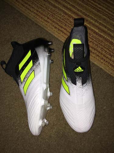 Adidas Purecontrol 17+