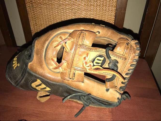 Preowned Wilson A1K-0- 1786 11.5” Baseball Glove