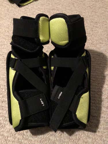 New Warrior QX5 Elbow Pads Senior