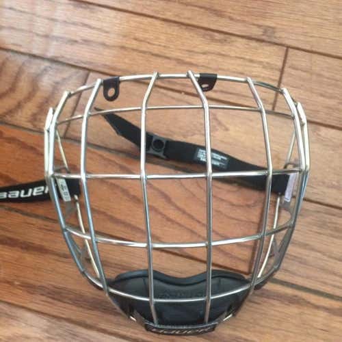 New Bauer ims9.0 Cage Chrome SR Medium