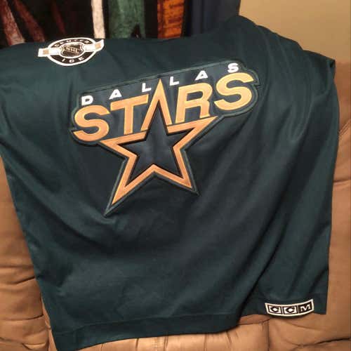 Ccm Center Ice Dallas Jersey Xl
