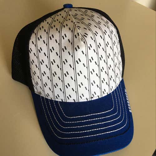 Gongshow Lace ‘Em Up Hat