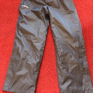 New CCM navy blue lightweight warm up pants multiple sizes