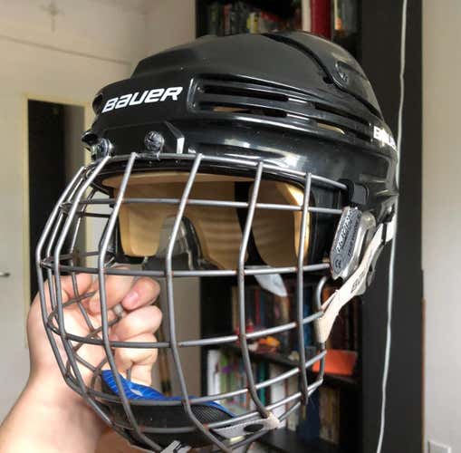 Bauer 4500 Helmet with Cage Size Large