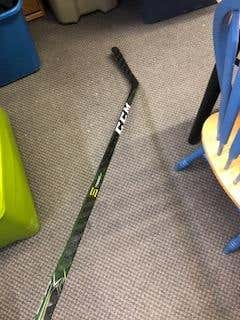 CCM Ribcore Trigger Stick Lefty 81 - 85 Senior Used
