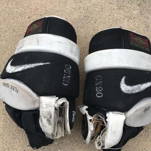 Easton painted Nike hockey gloves