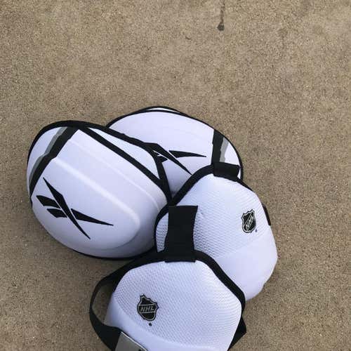 Reebok pro stock shoulder cuff’s and bicep pad