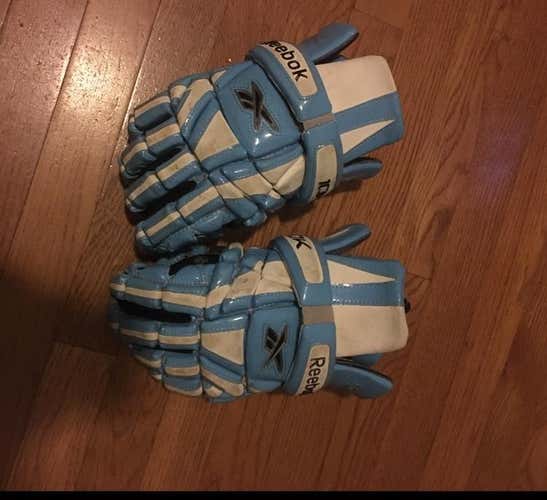 USED Reebok 10k Gloves