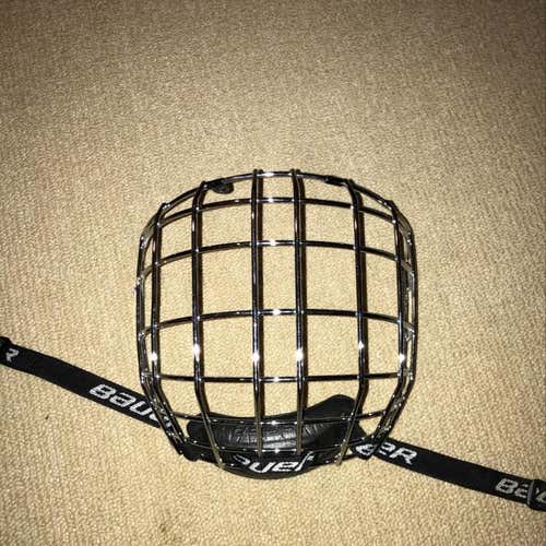 Bauer Chrome Small Cage