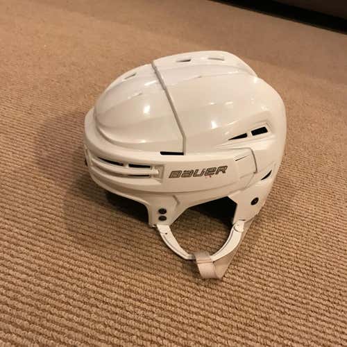 Pro Stock Bauer Re-Akt 100 Hockey Helmet