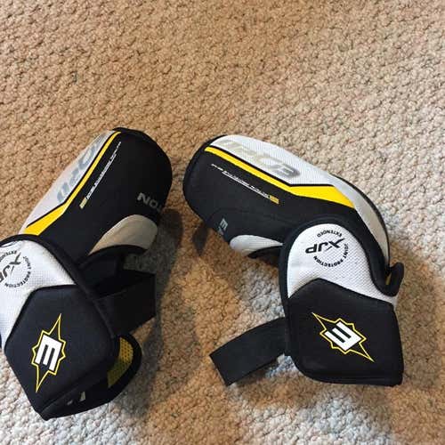 Easton elbow Pads