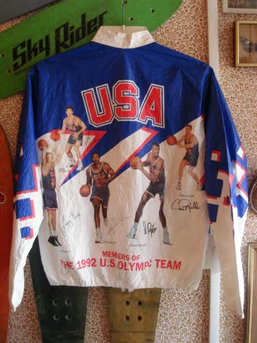 1992 TEAM USA DREAM TEAM JACKET (Collector item)