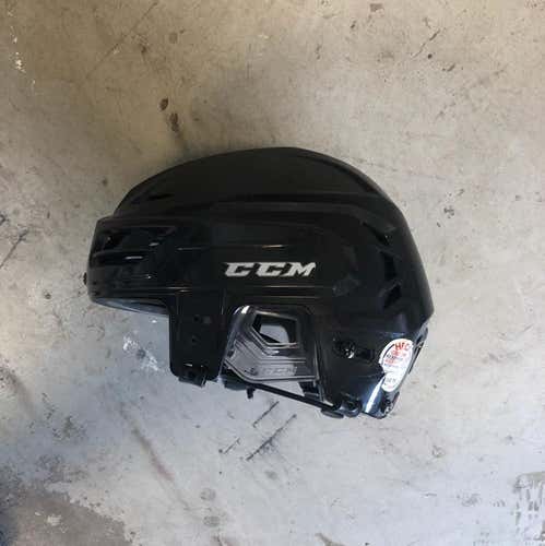 CCM Resistance Helmet Large