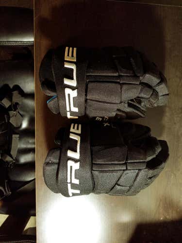True XC9 Pro Gloves Junior