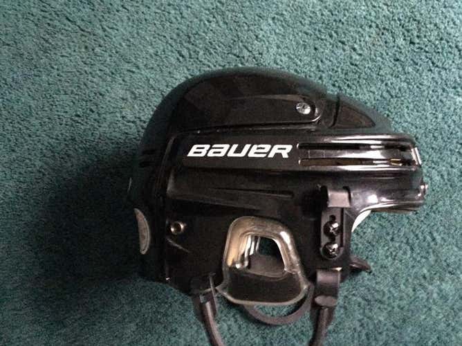 Bauer 4500 Black Adult medium