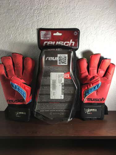 Reusch Waorani Deluxe G2 Goalkeeper Goalie Gloves SIZE 10