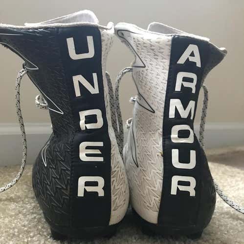 UA Men’s Highlight Cleats White/Black