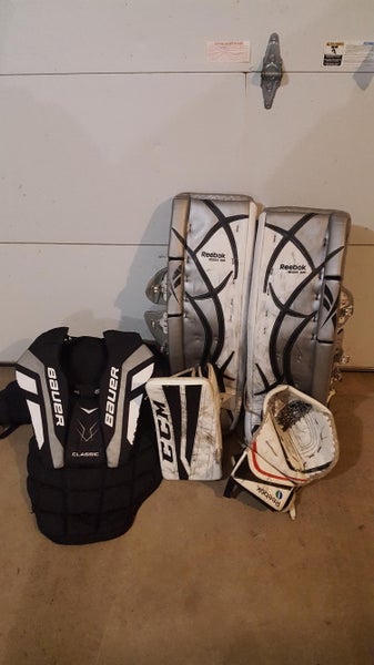 Reebok, Bauer, and Ccm Goalie Equipment (Full Set) Senior