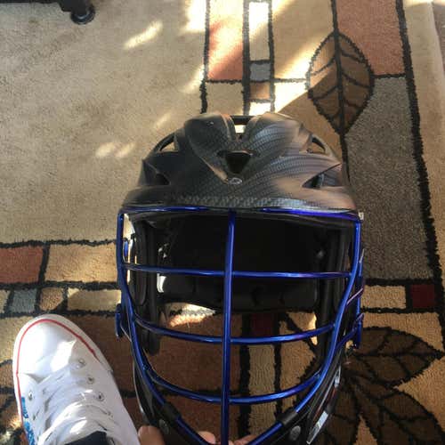 Lightly Used Carbon Cascade R